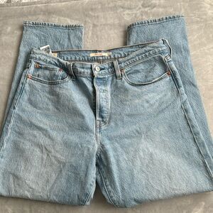 Levi’s Wedgie Straight Size 32